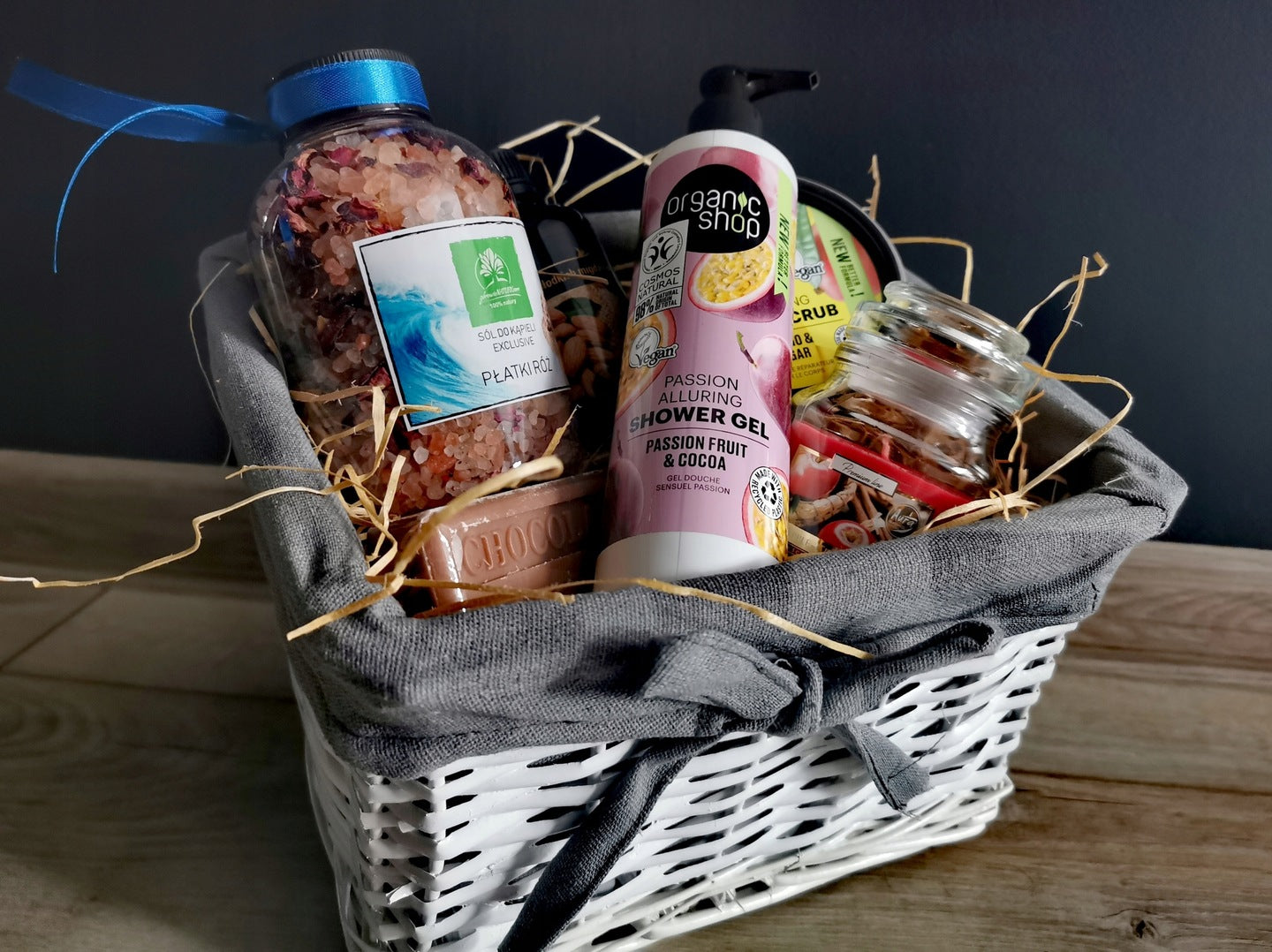 6c73d4f3350d0431193a3e1c687d04be